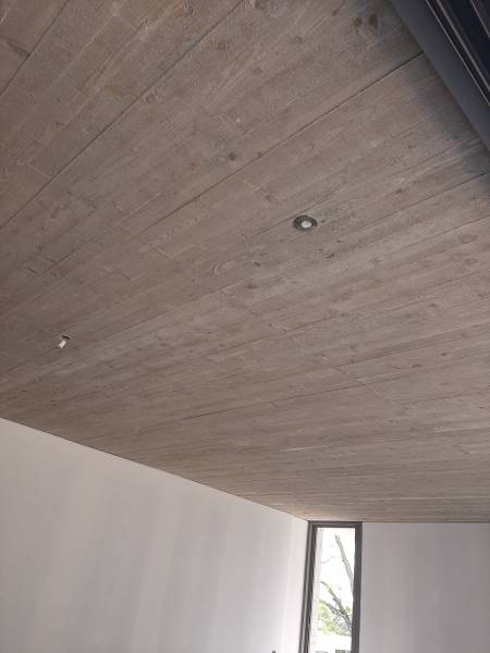 Plafond béton architectonique matricé