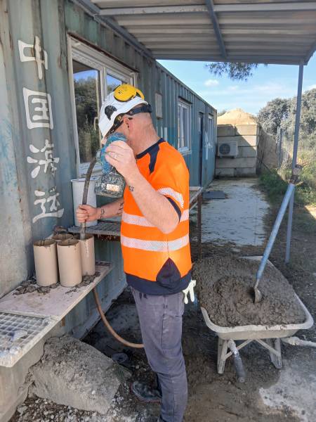 Confection des éprouvettes cylindriques pour essais à la compression à 7 jours puis à 28 jours